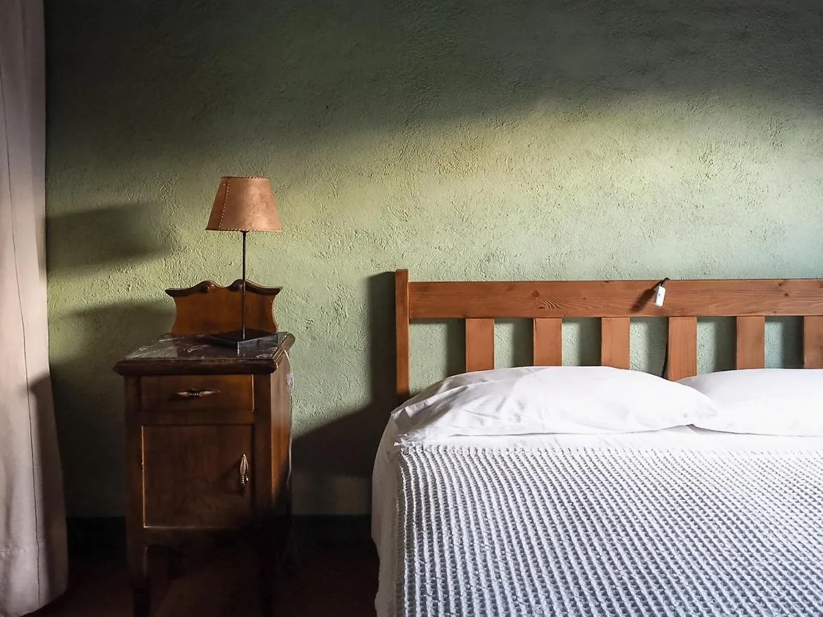 Country house Agriturismo La Costa Guest House Perego