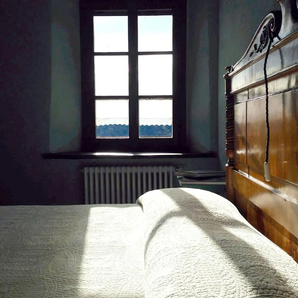 Country house Agriturismo La Costa Guest House Perego Italy