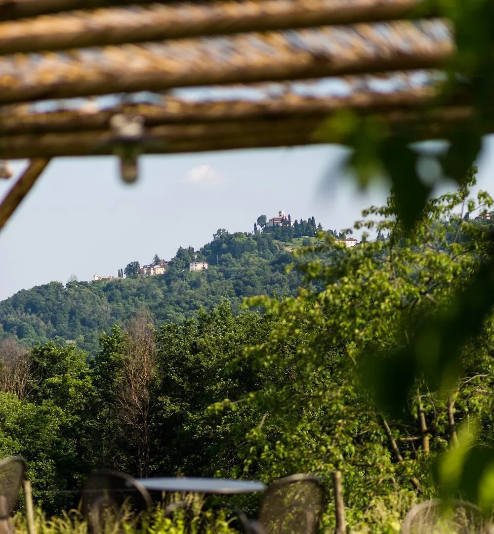 Agriturismo La Costa Guest House Perego Country house Rovagnate