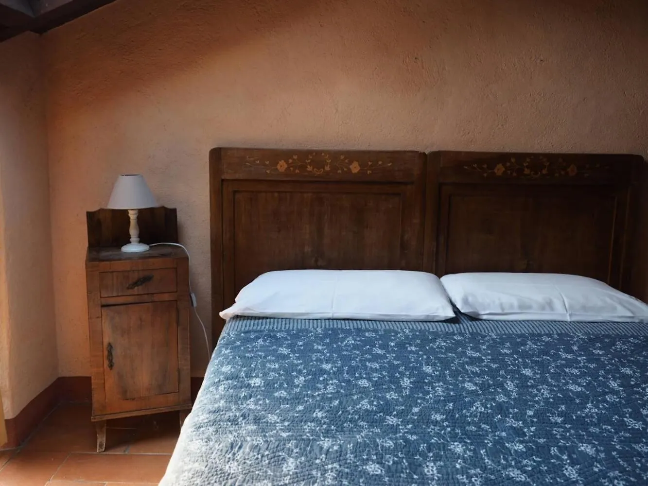Country house Agriturismo La Costa Guest House Perego Italy